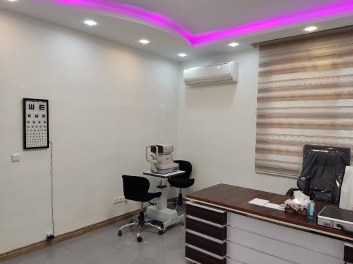 عکس کلینیک بینایی سنجی کژال