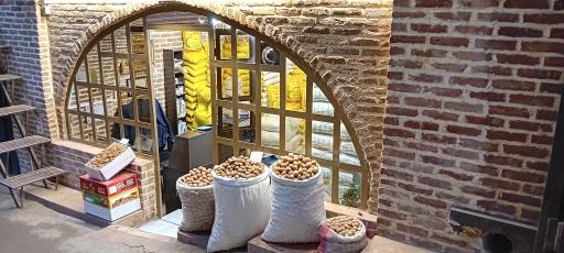 عکس خشکبار مجابی