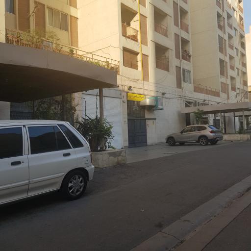 عکس تعمیرگاه برق اتومبیل آر پی