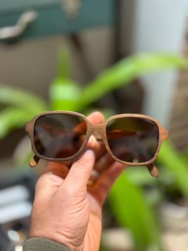 عکس ساعت مچی چوبی بینوکیو