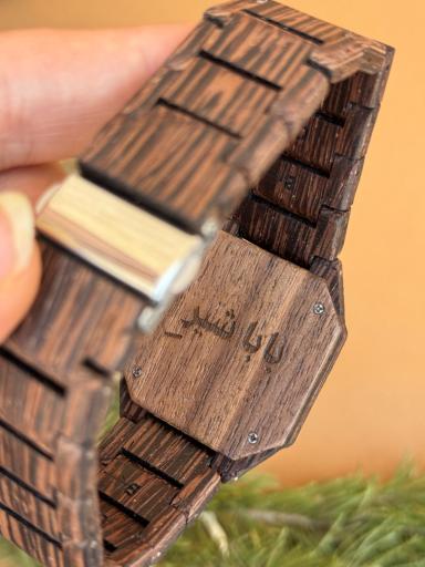 عکس ساعت مچی چوبی بینوکیو