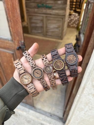 عکس ساعت مچی چوبی بینوکیو