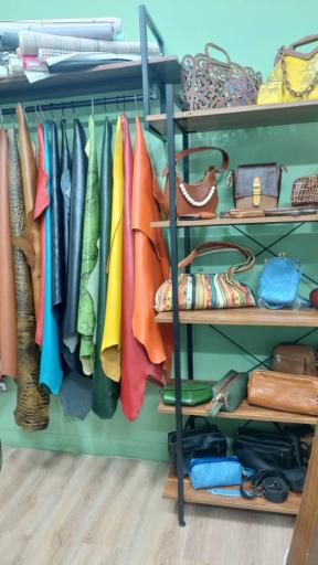 گالری چرمینا