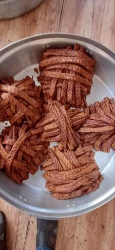 خیریه رضا دهقان آشپز خانه امام حسین مهد کباب