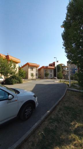 عکس استراحتگاه کارگران مریوان