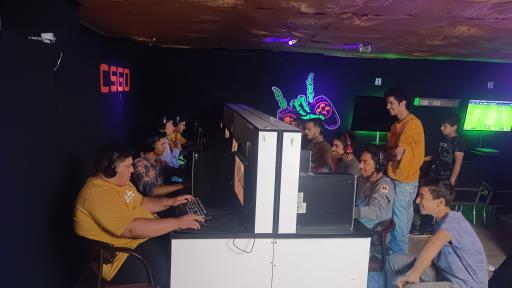 عکس گیم لند هانتر 