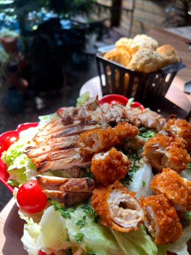 عکس رستوران و کافه شب خاطره ها