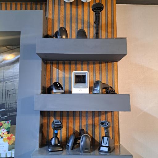 عکس نمایندگی تجهیزات فروشگاهی و اداری دکان چین