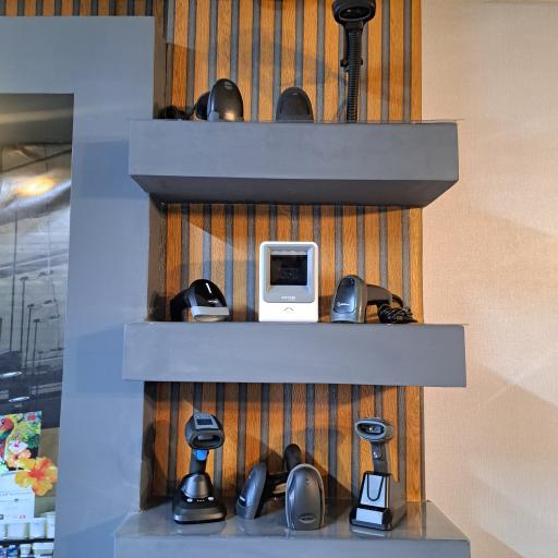 عکس نمایندگی تجهیزات فروشگاهی و اداری دکان چین