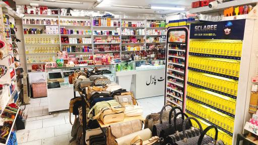 عکس ارایشی و‌ بدلیجات پازل