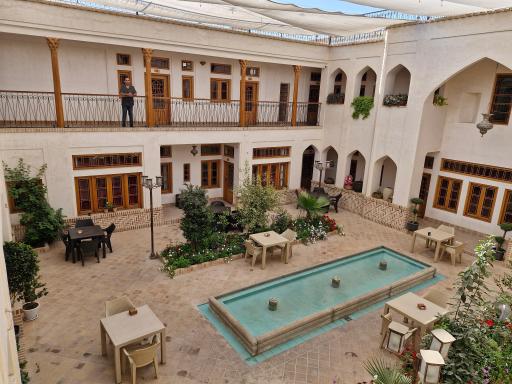 عکس هتل ساباط