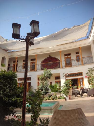عکس هتل ساباط
