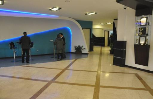 عکس مجتمع فنی تهران شعبه مرکزی ( سعادت آباد )