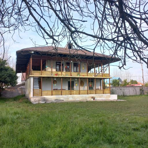 تالار خانه سنتی خیرخواه