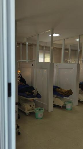 عکس درمانگاه تخصصی کاشت مو و ابرو پدیده