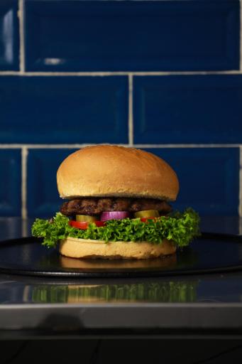 عکس برگر شاپ هشت سی