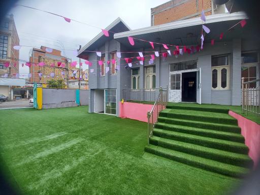 عکس دبستان دخترانه غیردولتی ایرانامهر 