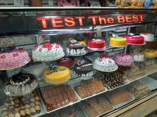 عکس قنادی شاتوت