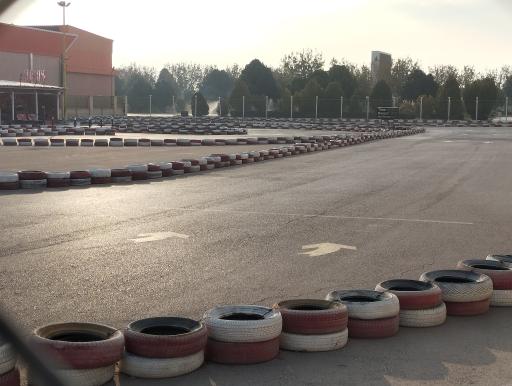 عکس کارتینگ شهر