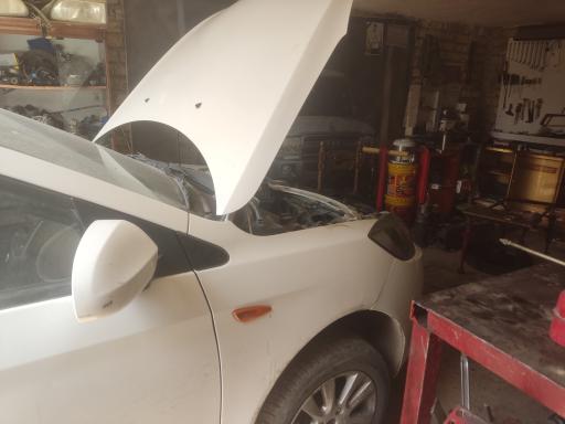 عکس تعمیرگاه و یدک کش شبانه روزی عابدی