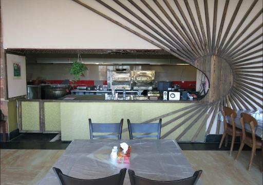 عکس کافه رستوران لبخند