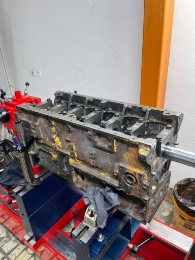 ثابت تراشی اسماعیلی 