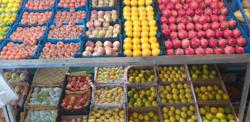 عکس میوه فروشی مینا