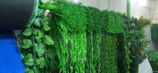 عکس دنیای چمن مصنوعی مدرس