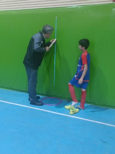 عکس آموزش فوتبال بهمن 