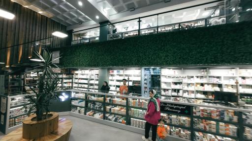 عکس داروخانه شبانه‌روزی دکتر خالقی‌نژاد