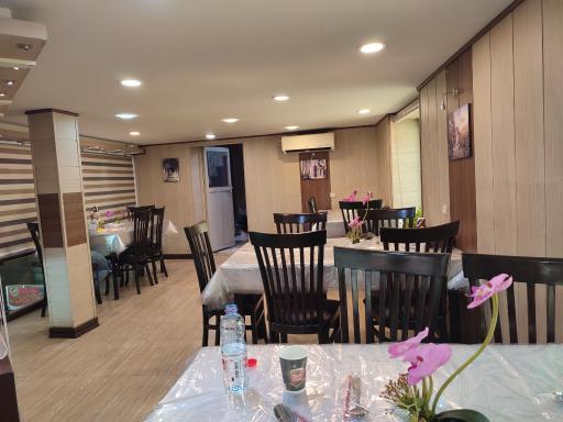 عکس رستوران گلستان