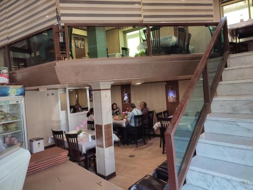 عکس رستوران گلستان