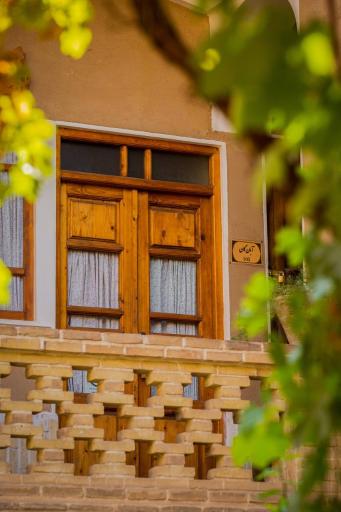 هتل سنتی خانه نقلی