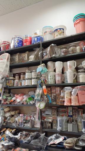 عکس پلاستیک فروشی محمودی