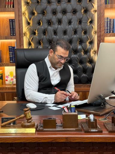 عکس دفتر وکالت حسین کوهستانی