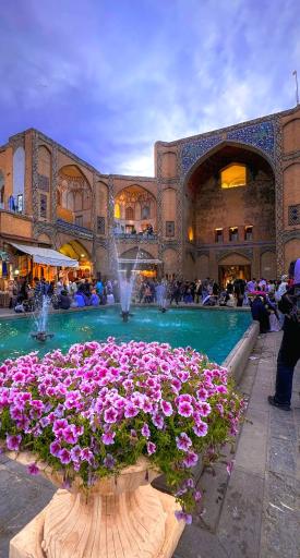 عکس سردر قیصریه