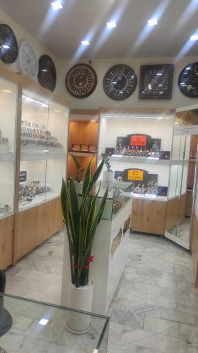 عکس گالری ساعت خوشرو