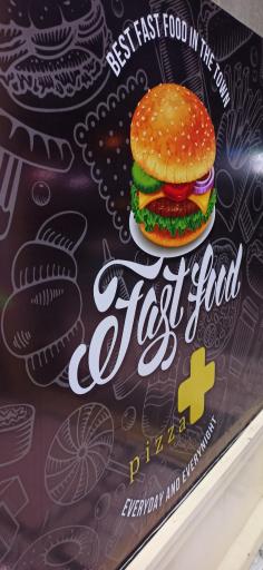 عکس پیتزا پلاس