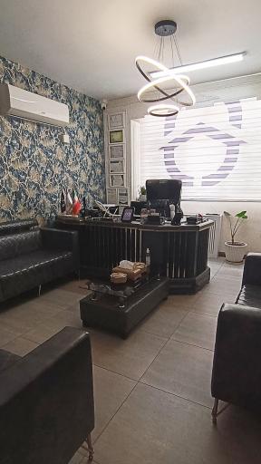 عکس مشاورین مسکن اوج