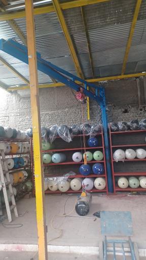 عکس گازسوزخودرو CNG طاوسی آپادانا