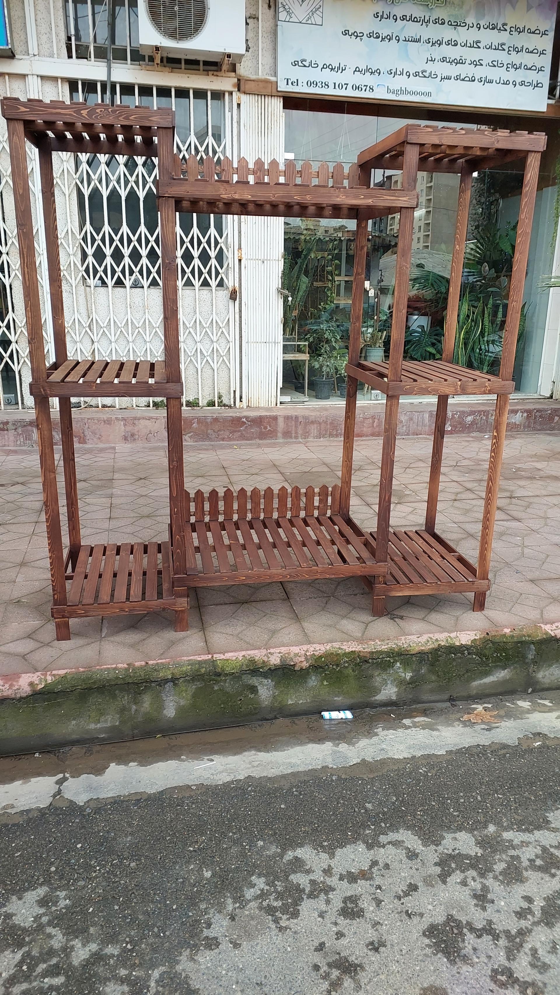 عکس گل و استند گل باغبون