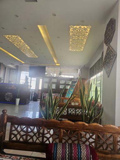 رستوران مادر 