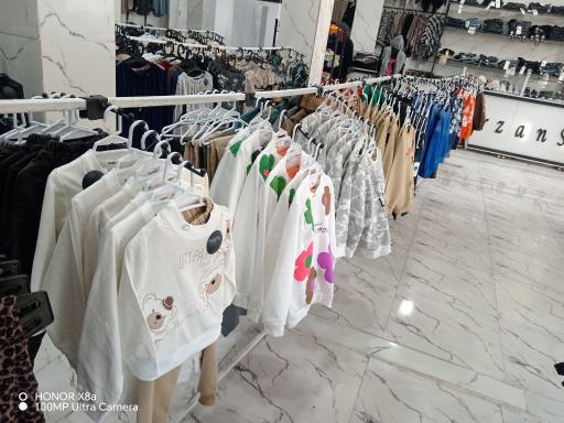 ارزان پوشاک مارک 