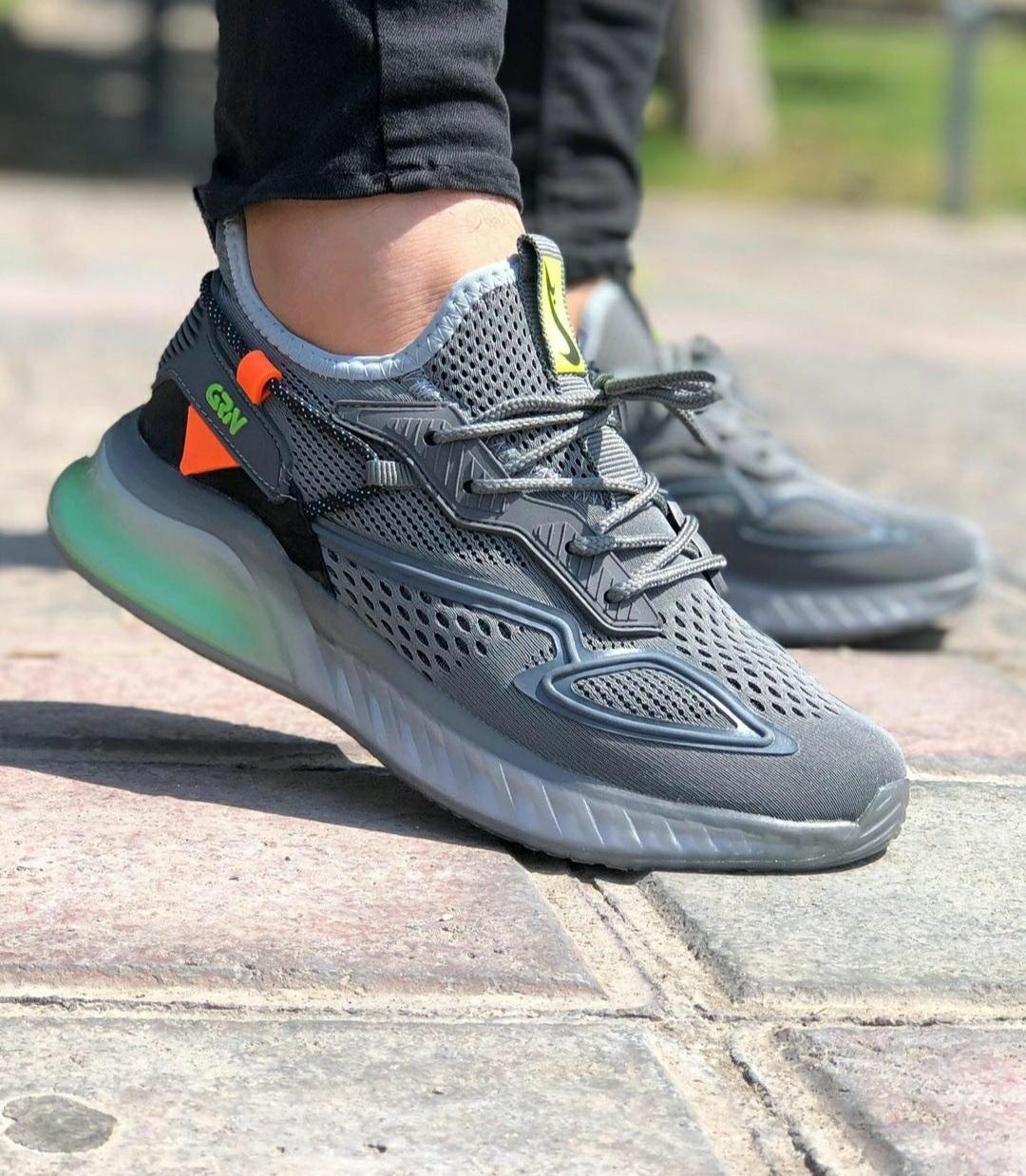 عکس کتونی میعاد