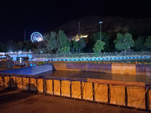 عکس شهربازی لاله