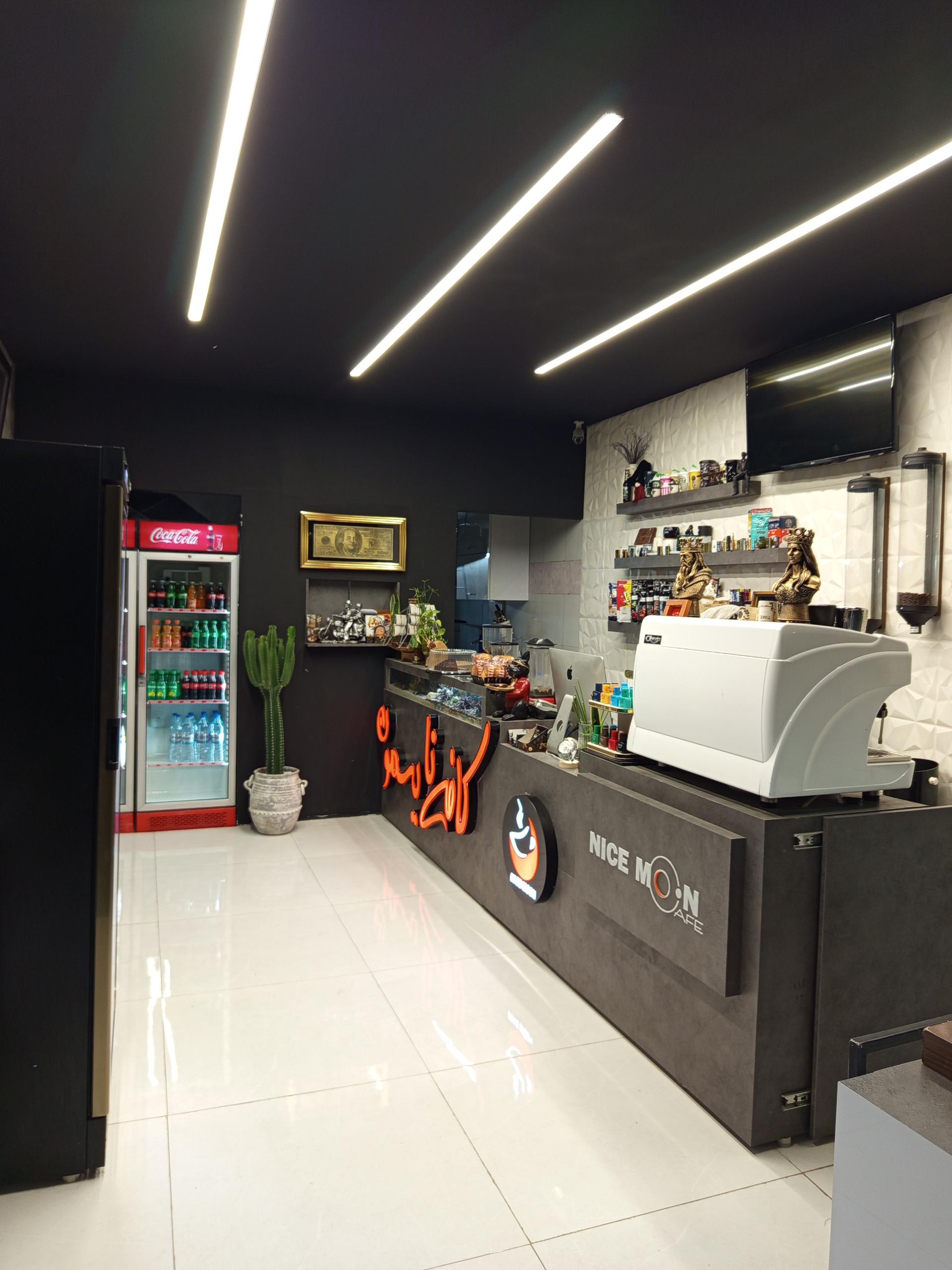 عکس کافه فست فود نایسمون 