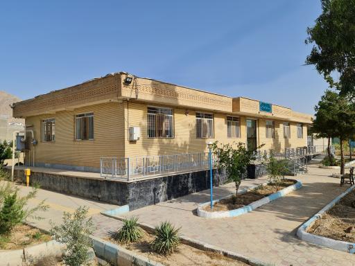 ساختمان اداری مرکز درمانی شهدا