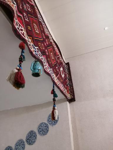 عکس رستوران سنتی کلبه غذا (غذاسرای هخامنش)