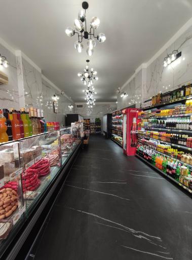 عکس فروشگاه مواد پروتئینی میکائیلیان