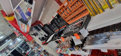 عکس بانک ساختمان و ابزار آلات بناری